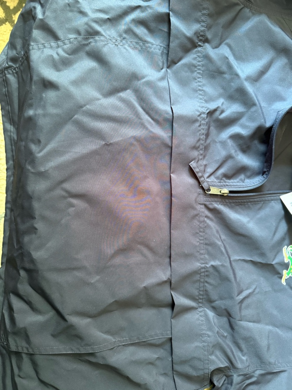 Notre dame champion Navy Jacket with Green Embroidered Notre Dame logo - Picture 3 of 6
